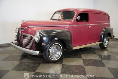 1941 Plymouth P11