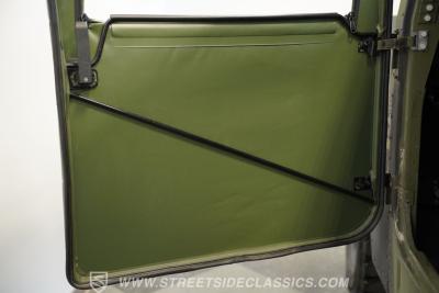 2002 AM General M1123
