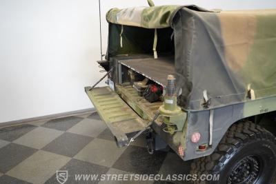 2002 AM General M1123