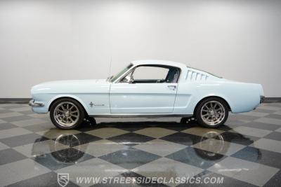 1966 Ford Mustang 2+2 Fastback Coyote Restomod