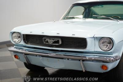 1966 Ford Mustang 2+2 Fastback Coyote Restomod