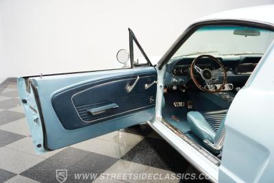1966 Ford Mustang 2+2 Fastback Coyote Restomod