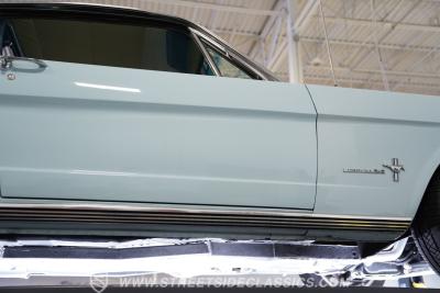 1966 Ford Mustang 2+2 Fastback Coyote Restomod