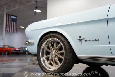 1966 Ford Mustang 2+2 Fastback Coyote Restomod