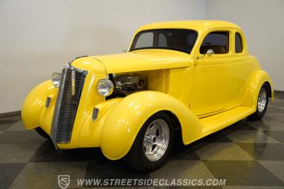 1936 DeSoto Coupe Airstream