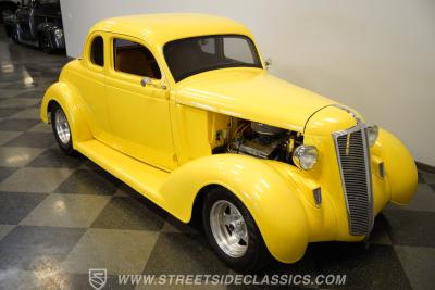 1936 DeSoto Coupe Airstream