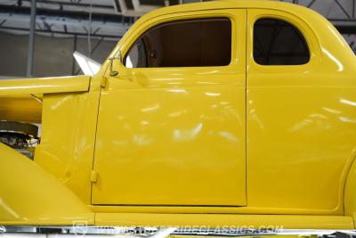 1936 DeSoto Coupe Airstream