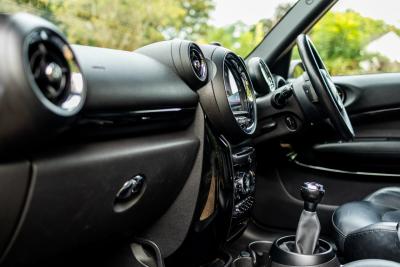 2015 Mini Cooper Paceman
