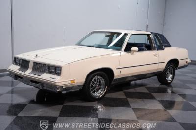 1984 Oldsmobile Cutlass Supreme Brougham