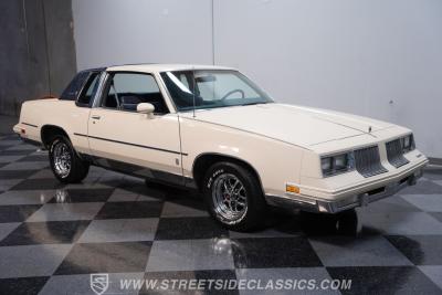 1984 Oldsmobile Cutlass Supreme Brougham
