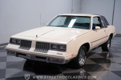 1984 Oldsmobile Cutlass Supreme Brougham