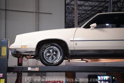 1984 Oldsmobile Cutlass Supreme Brougham