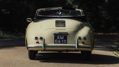 1953 Porsche 356 Pre-A &ldquo;Knickscheibe&rdquo; 1500 Cabriolet