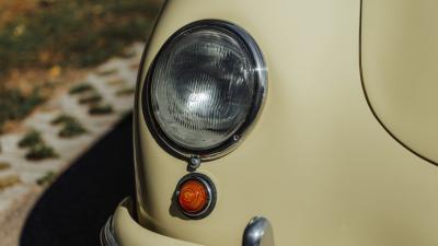 1953 Porsche 356 Pre-A &ldquo;Knickscheibe&rdquo; 1500 Cabriolet