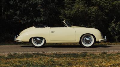 1953 Porsche 356 Pre-A &ldquo;Knickscheibe&rdquo; 1500 Cabriolet