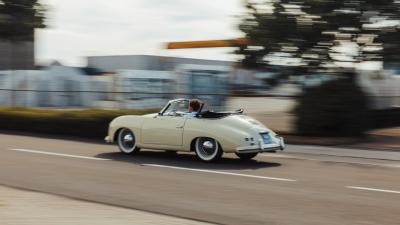 1953 Porsche 356 Pre-A &ldquo;Knickscheibe&rdquo; 1500 Cabriolet