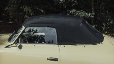 1953 Porsche 356 Pre-A &ldquo;Knickscheibe&rdquo; 1500 Cabriolet