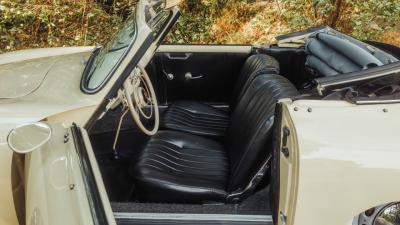 1953 Porsche 356 Pre-A &ldquo;Knickscheibe&rdquo; 1500 Cabriolet