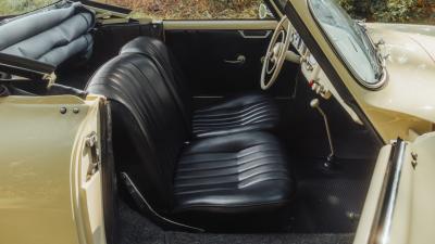 1953 Porsche 356 Pre-A &ldquo;Knickscheibe&rdquo; 1500 Cabriolet