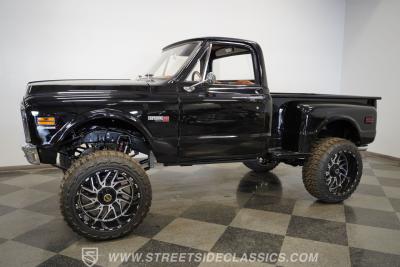 1971 Chevrolet K10 Stepside 4X4 LS3 Restomod