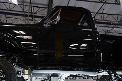 1971 Chevrolet K10 Stepside 4X4 LS3 Restomod