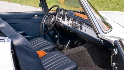 1964 Mercedes - Benz 230 SL Pagoda