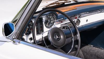 1964 Mercedes - Benz 230 SL Pagoda