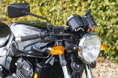 1999 Triumph SPEED TRIPLE 900
