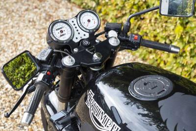 1999 Triumph SPEED TRIPLE 900