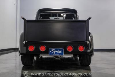 1953 Ford F-1 Custom