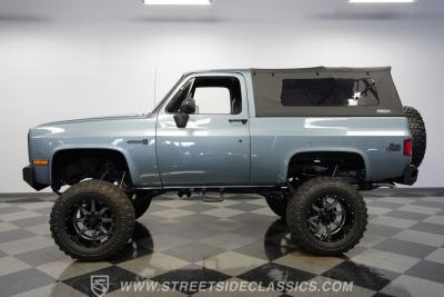 1984 GMC Jimmy 4X4 Restomod
