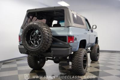 1984 GMC Jimmy 4X4 Restomod