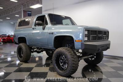 1984 GMC Jimmy 4X4 Restomod