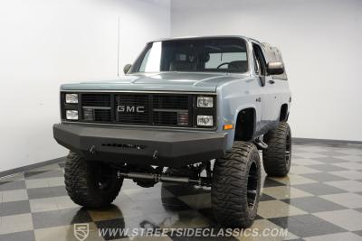 1984 GMC Jimmy 4X4 Restomod