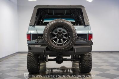 1984 GMC Jimmy 4X4 Restomod