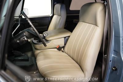 1984 GMC Jimmy 4X4 Restomod