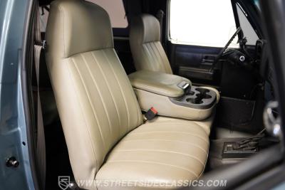 1984 GMC Jimmy 4X4 Restomod