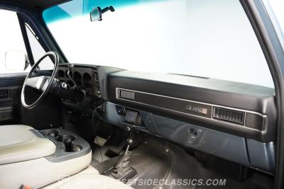 1984 GMC Jimmy 4X4 Restomod