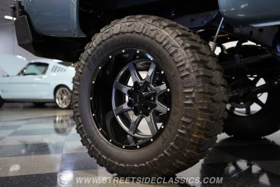 1984 GMC Jimmy 4X4 Restomod