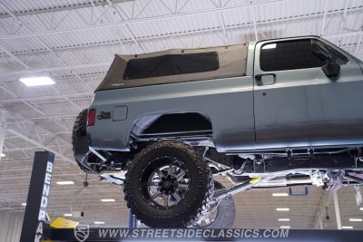 1984 GMC Jimmy 4X4 Restomod