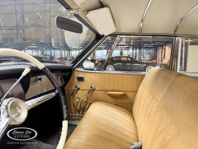 1962 Studebaker Gran Turismo