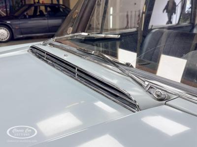 1965 Mercedes - Benz 230S