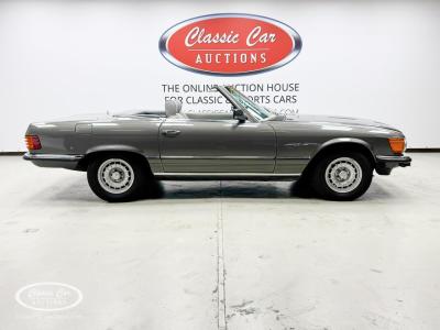 1982 Mercedes - Benz 380
