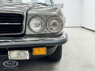 1982 Mercedes - Benz 380