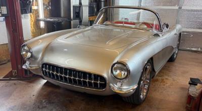 1956 Chevrolet CORVETTE RESTOMOD2D