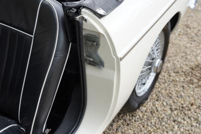 1966 MG B MkI Roadster &ldquo;The steel-dash&rdquo;