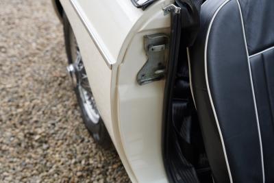1966 MG B MkI Roadster &ldquo;The steel-dash&rdquo;