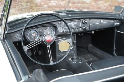 1966 MG B MkI Roadster &ldquo;The steel-dash&rdquo;