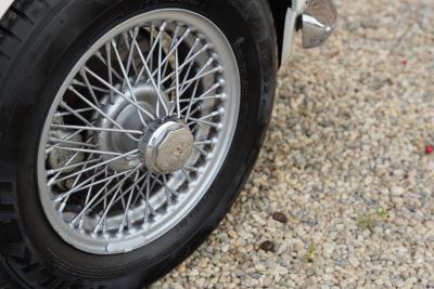 1966 MG B MkI Roadster &ldquo;The steel-dash&rdquo;