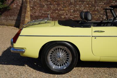 1977 MG B Roadster Overdrive